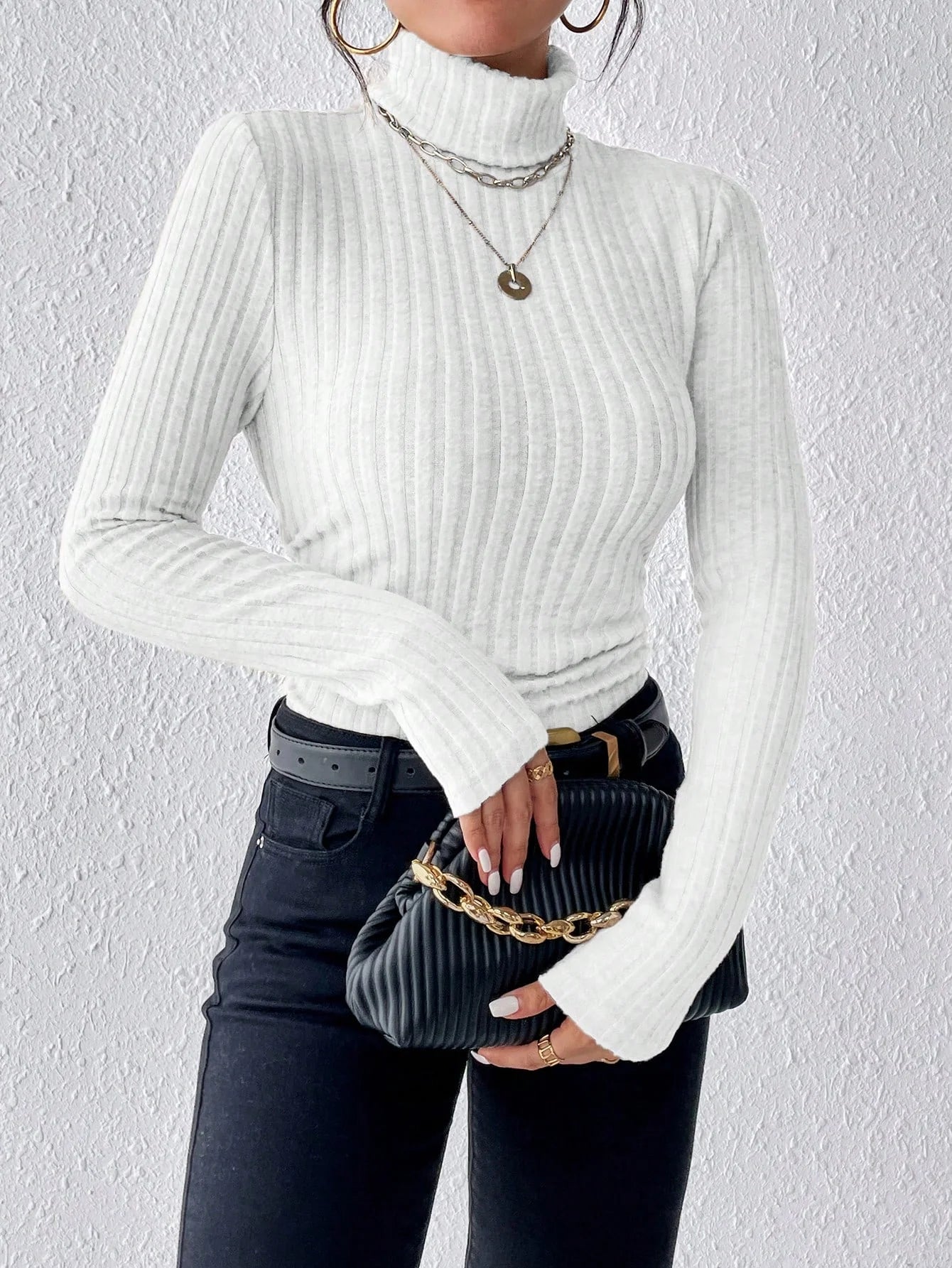 Women's semi-high-neck sweaters