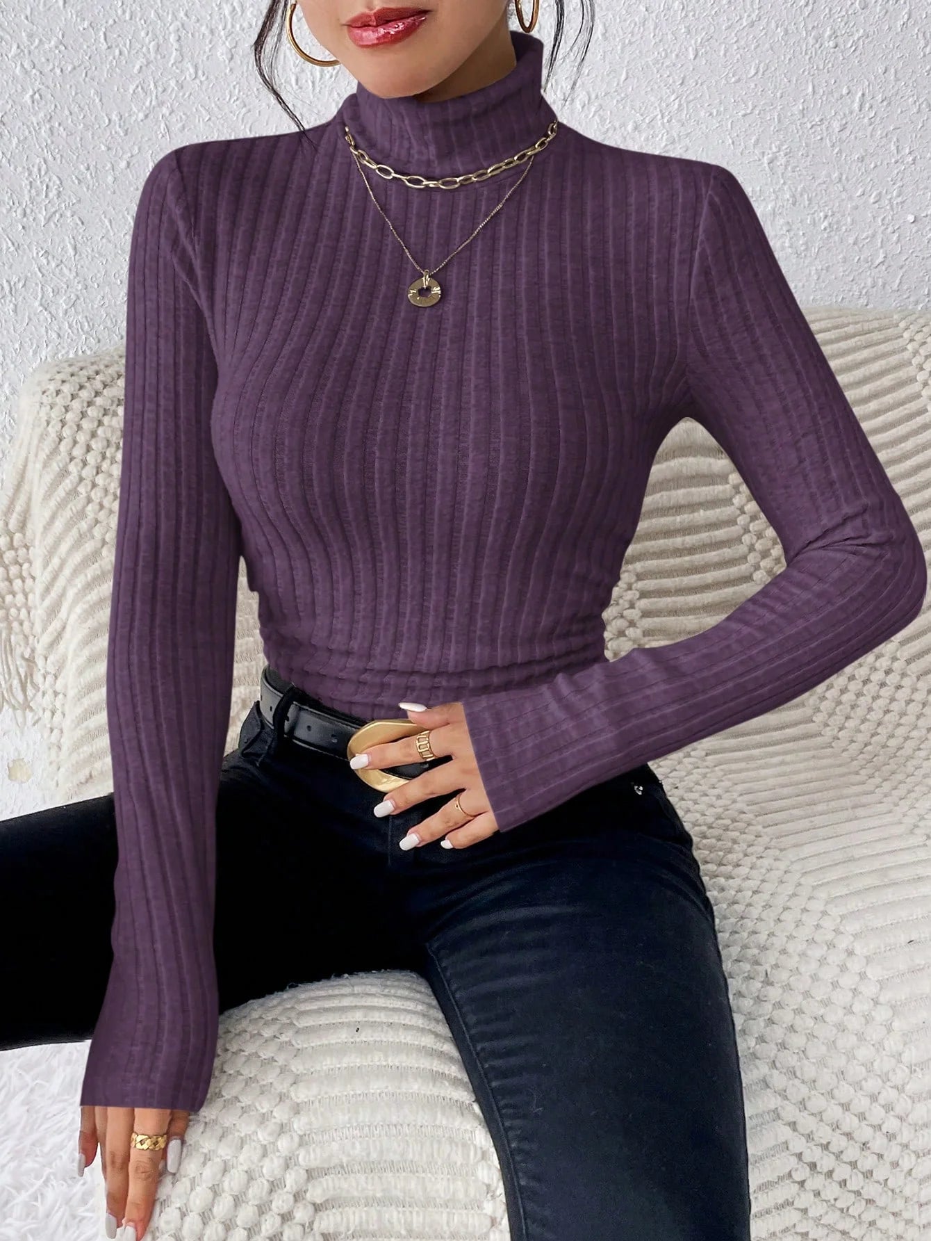 Women's semi-high-neck sweaters