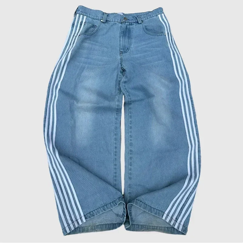 5 Stripped Jeans